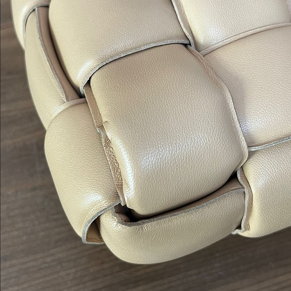 Bottega Veneta Chain Cassette Bag - Picture 9 of 13